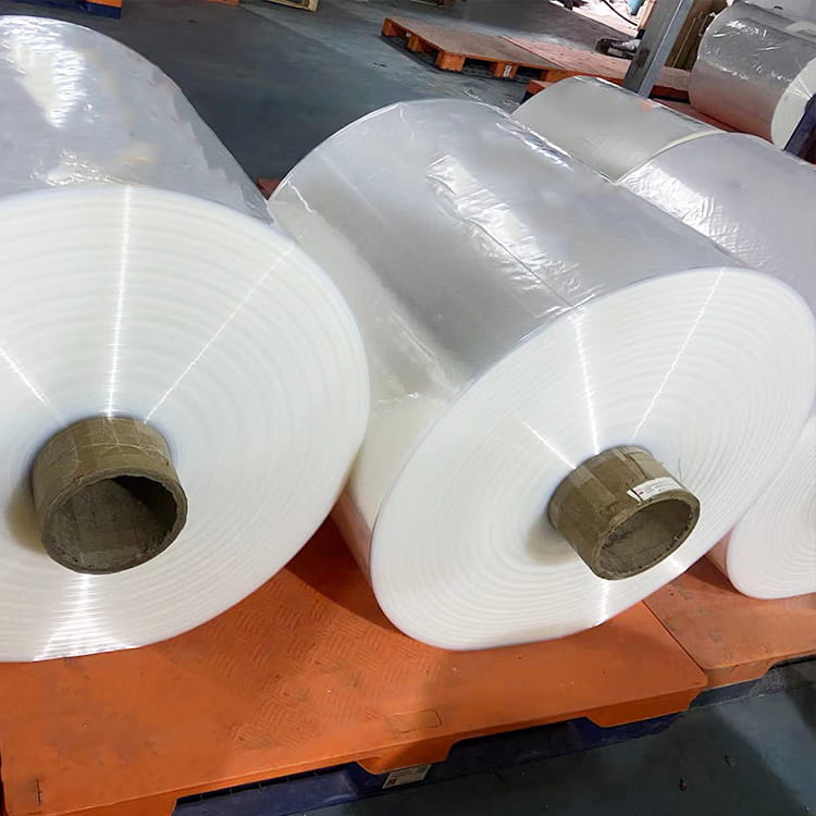 Película de tubo impermeable y termoaislante para la construcción